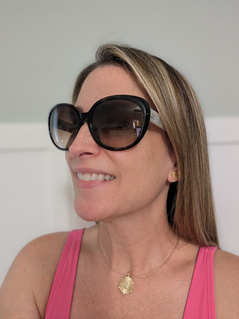 CHANEL Gradient Lens Oversized Sunglasses